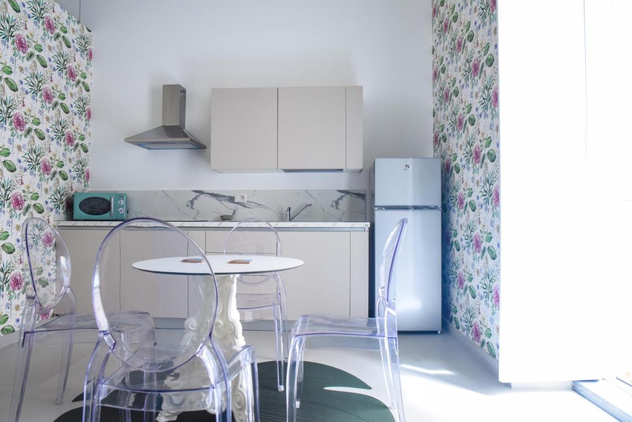 Corso Vittorio Elegant Suites Lipari מראה חיצוני תמונה
