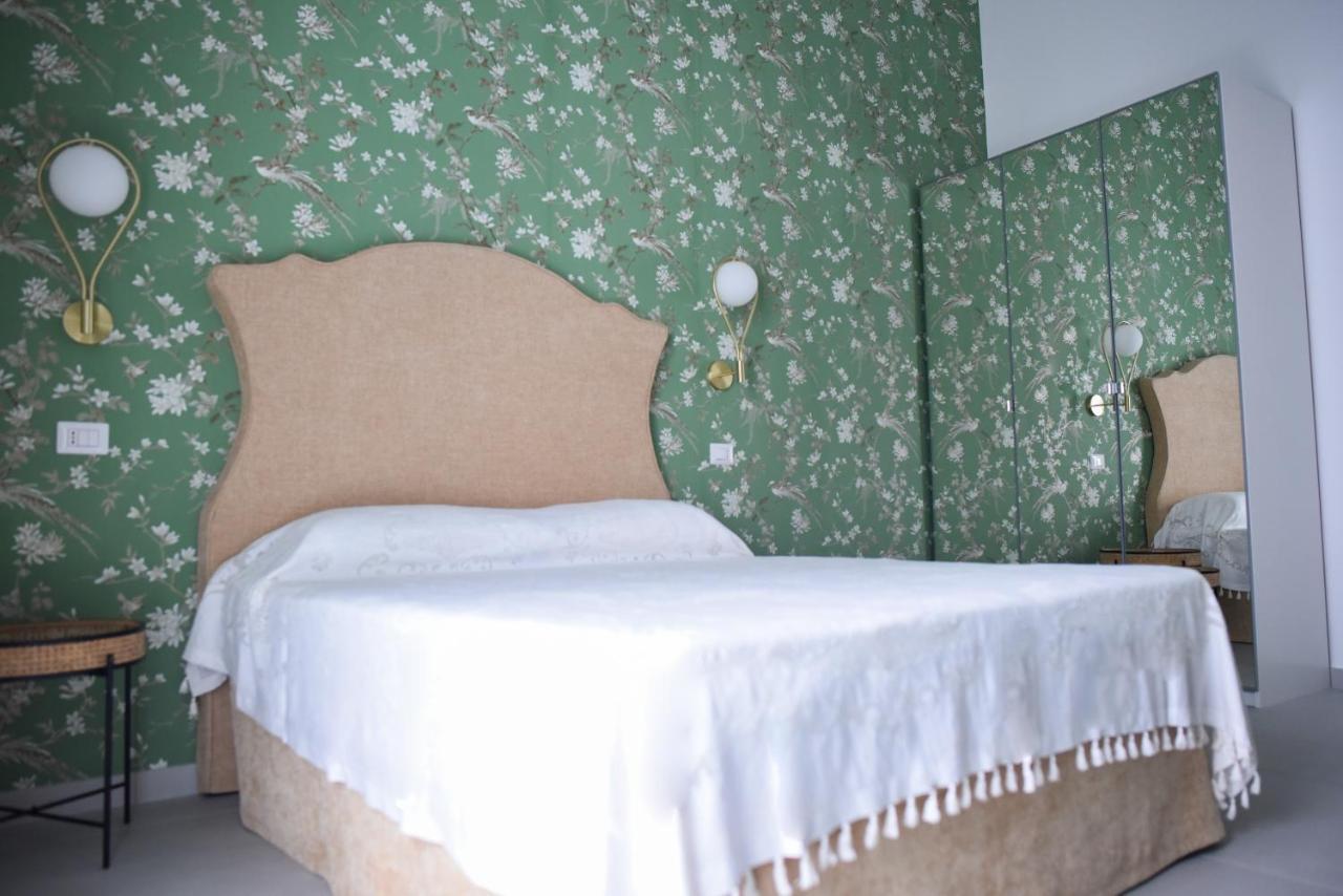 Corso Vittorio Elegant Suites Lipari מראה חיצוני תמונה