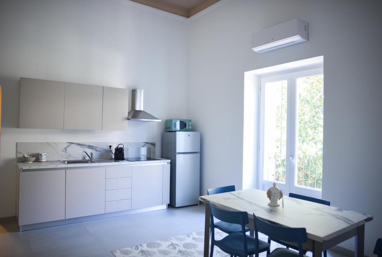 Corso Vittorio Elegant Suites Lipari מראה חיצוני תמונה