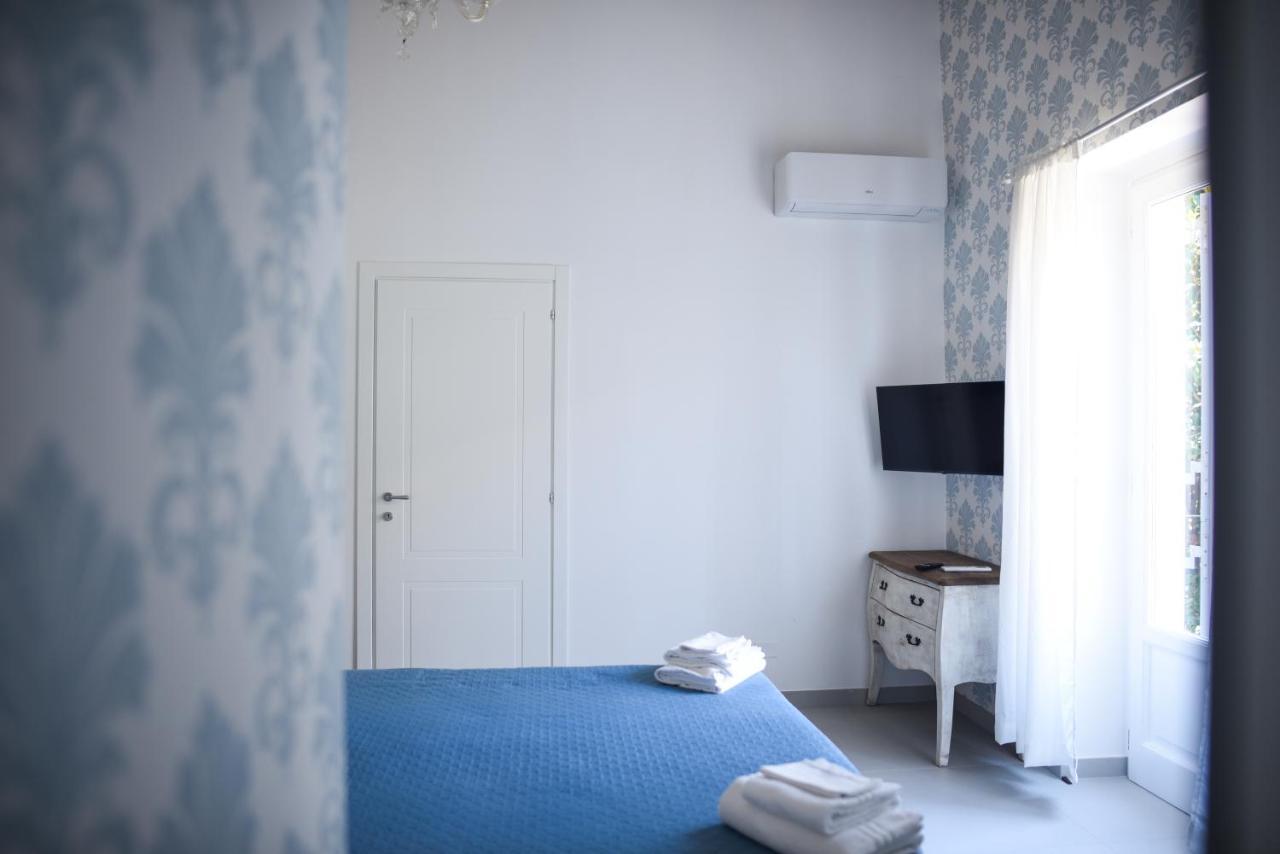 Corso Vittorio Elegant Suites Lipari מראה חיצוני תמונה