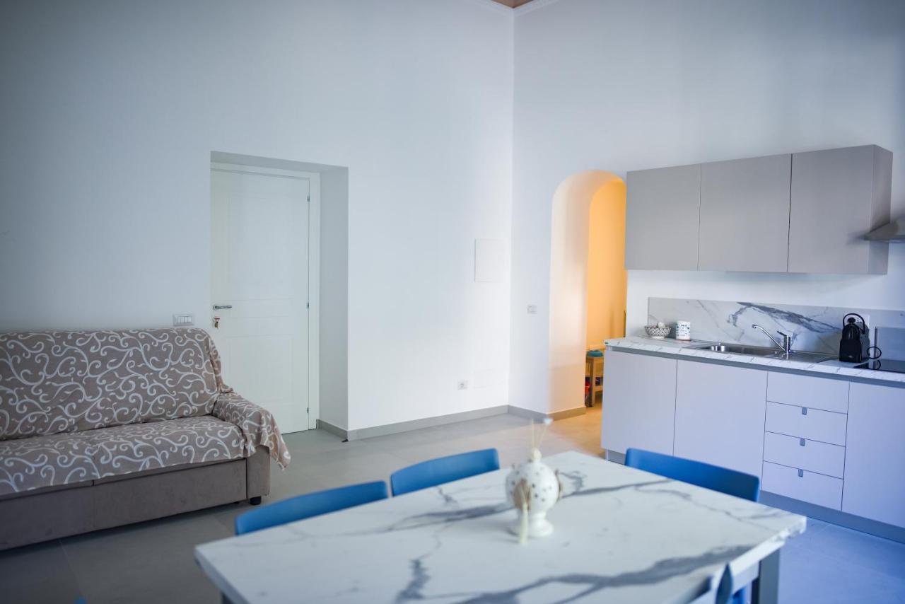 Corso Vittorio Elegant Suites Lipari מראה חיצוני תמונה