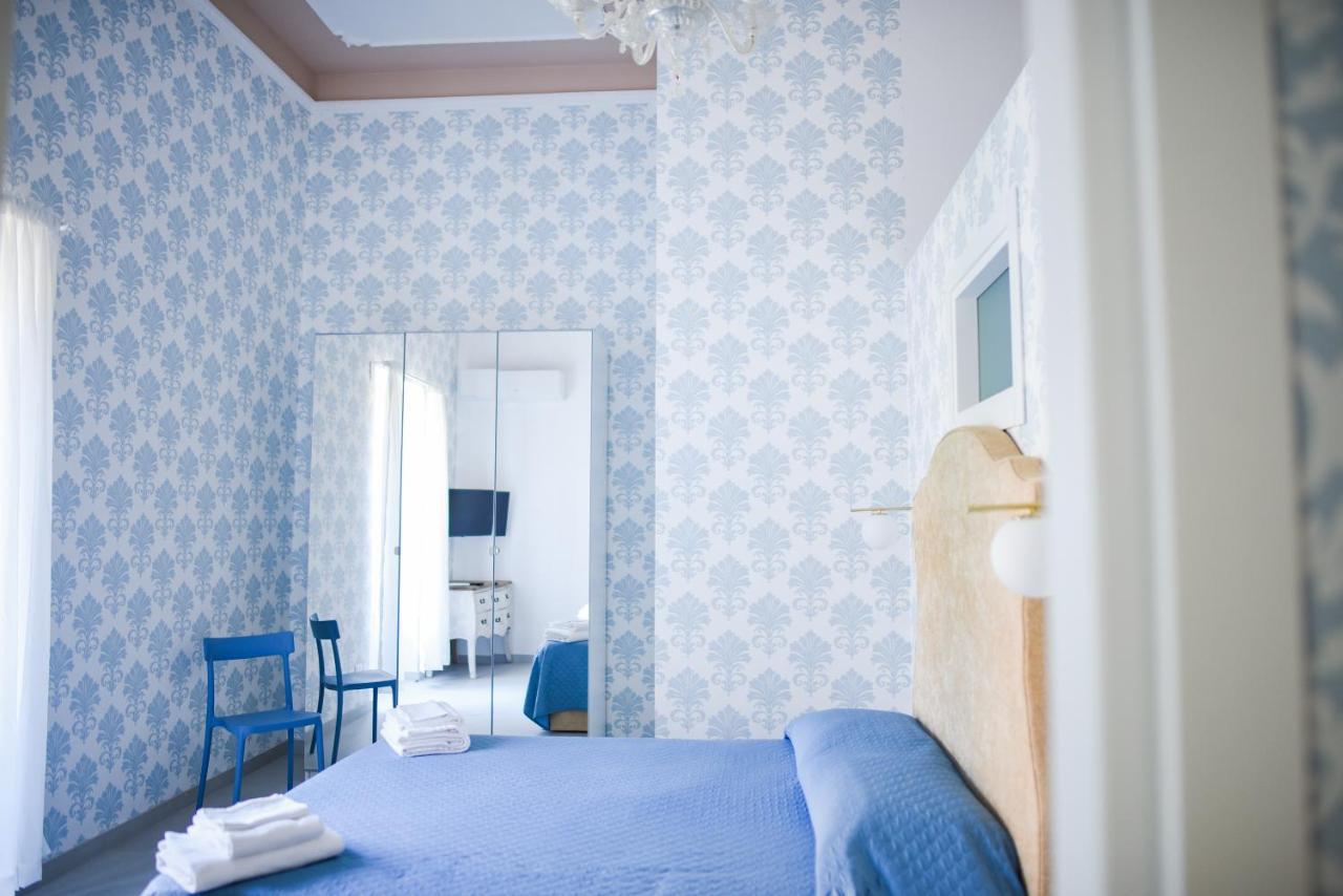 Corso Vittorio Elegant Suites Lipari מראה חיצוני תמונה